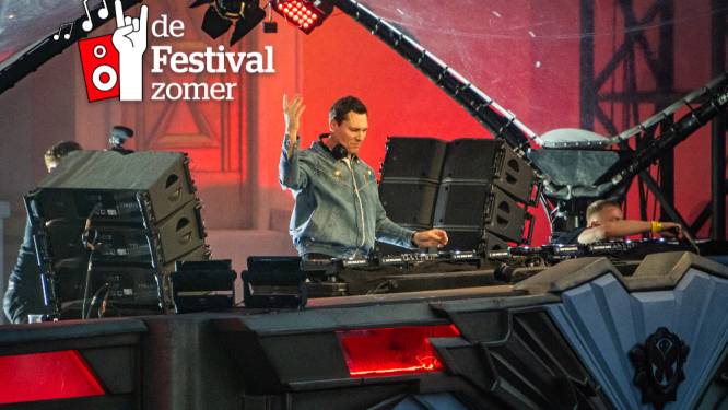 IN BEELD. Tiësto zet mainstage Tomorrowland in lichterlaaie