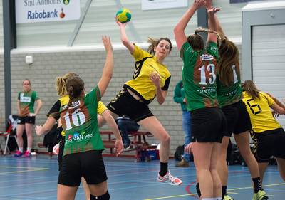 Legionella in sporthal Wanroij, kleedkamers afgesloten
