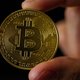 Ponzifraude heeft een goed verhaal nodig. En daar zijn cryptomunten ijzersterk in