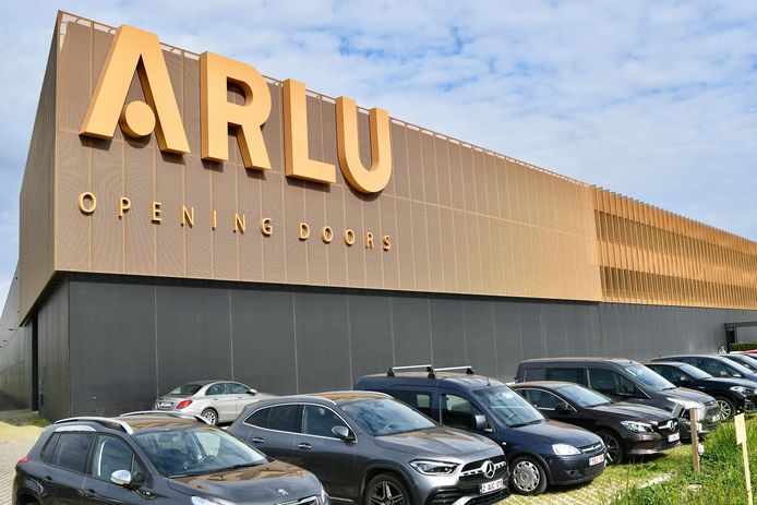 Officiële opening van Arlu in Ardooie.