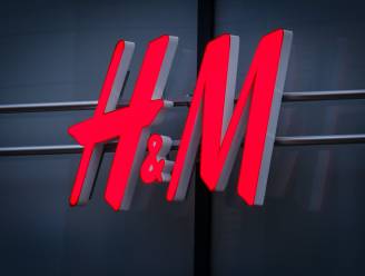 H&M stelt diversiteitsmanager aan na rel om “racistische” trui