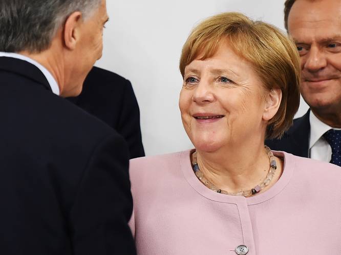 Angela Merkel na trilaanvallen: ‘Ik ben in orde’