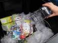 Dit is waarom de plastic container op slot gaat