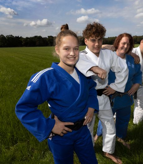 Judoka Joanne van Lieshout uit Lierop prolongeert wereldtitel bij de junioren