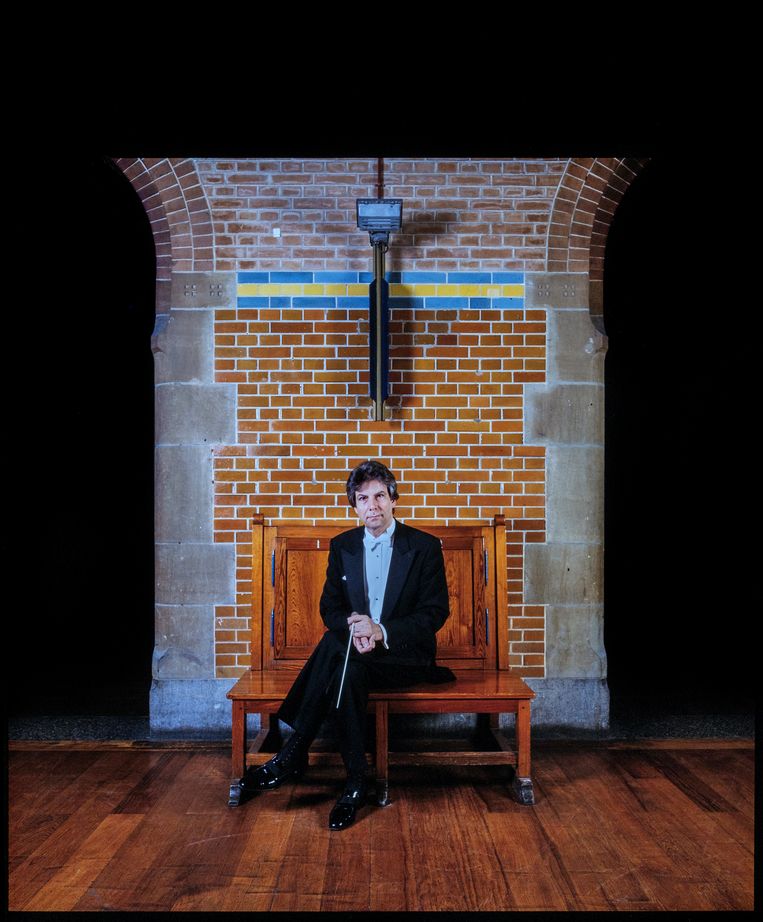 Hartmut Haenchen in de Beurs van Berlage, begin jaren negentig. Beeld Marco Borggreve