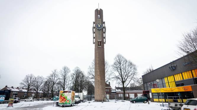 Betonrot heeft de kerktoren in Veldhoven aangetast