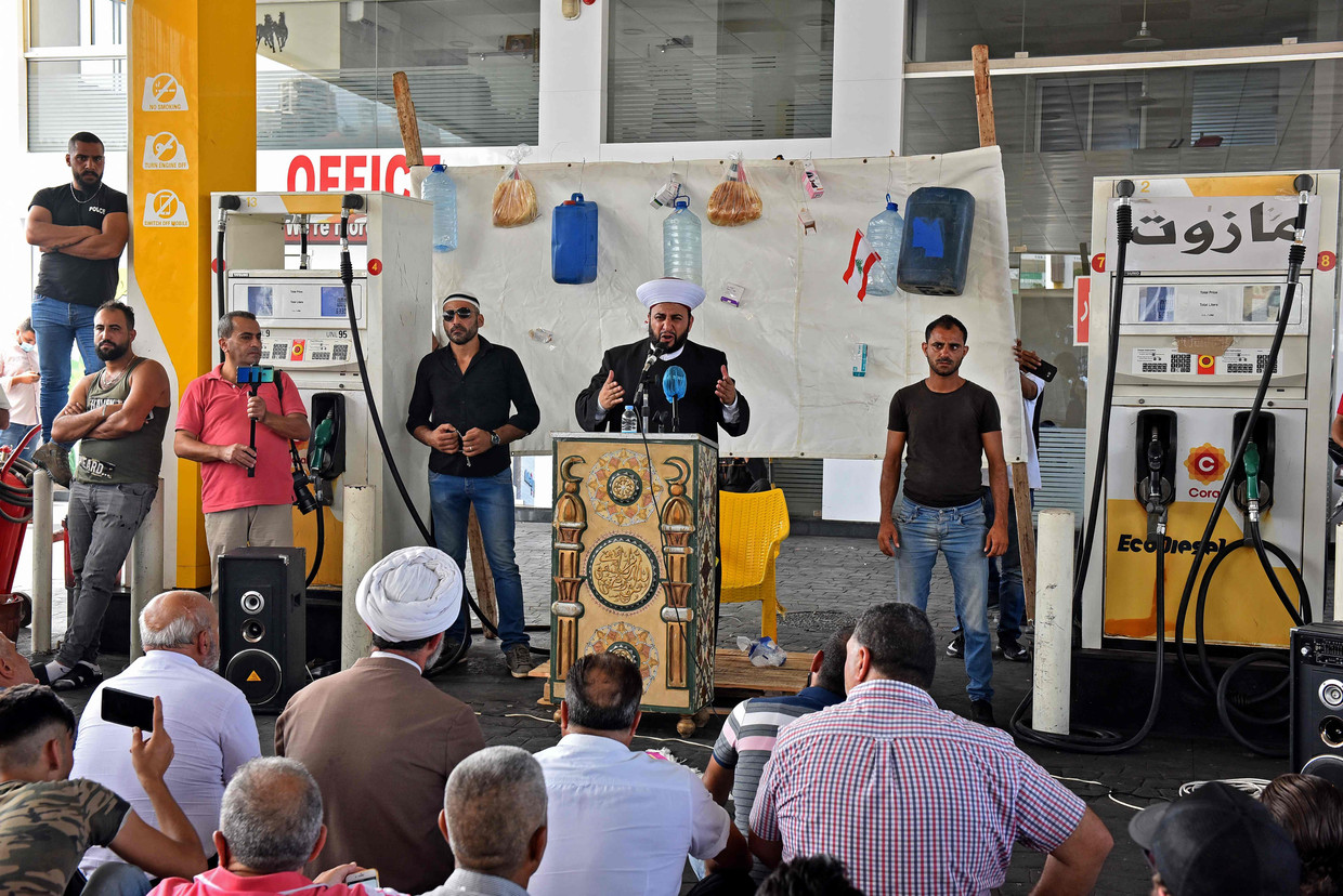 Gli Emirati Arabi Uniti scelgono la domenica, come in Occidente