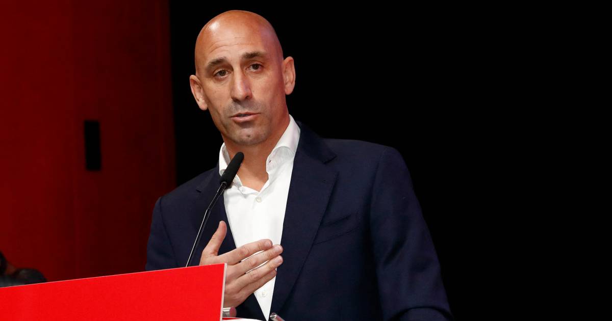 Il controverso presidente spagnolo Luis Rubiales si sente vittima: “Mi stanno linciando” |  calcio straniero