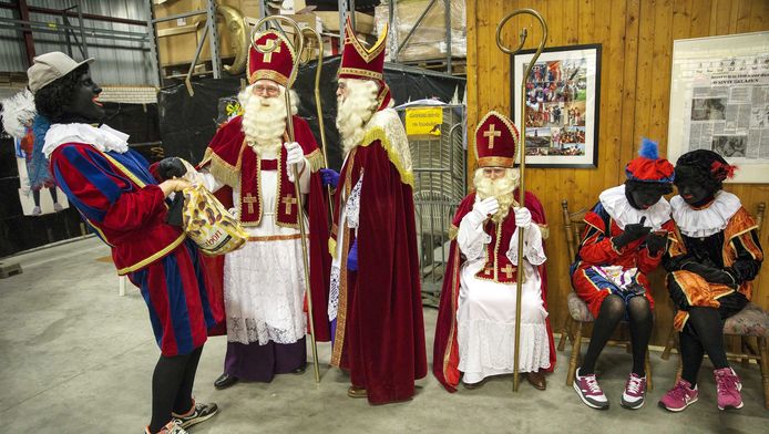 Vn Zijn Opnieuw Heel Kritisch Over Sinterklaas Feest Binnenland Ad Nl