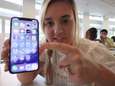 Ze maakte virale video over nieuwe iPhone X. Nu is haar papa bij Apple ontslagen