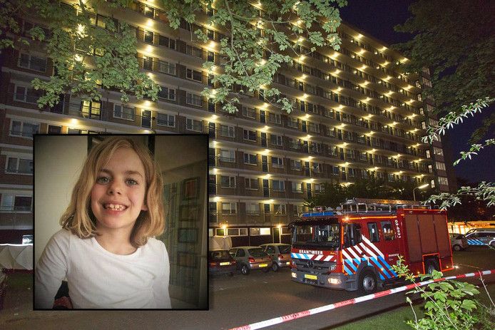 Sharleyne werd begin juni 2015 dood gevonden onderaan de flat in Hoogeveen.