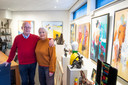 Galeriehouders Wil en Gerard Ekelenkamp deden afgelopen voorjaar al een oproep: wie wil hun kunstwerken aan de muur hebben?