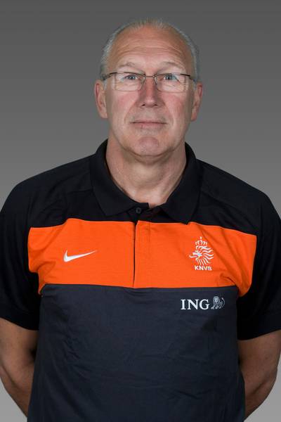 Spelbos stopt als hoofdscout van Oranje