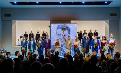 Visuele krachttoer trekt onbegrijpelijk script Bowie-musical recht