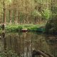 Vuile handen, schone handel: De opmars van voedselbossen en boerenmarkten