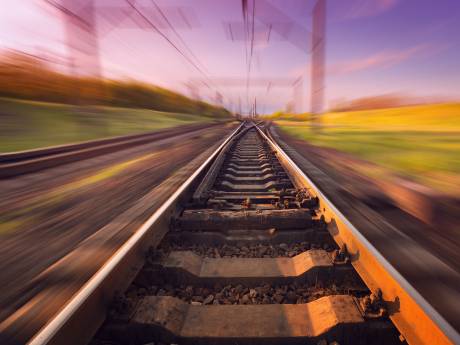 Niet alleen hinder op de weg, maar ook op het spoor: NS zet Roze Zaterdag BusExpress in