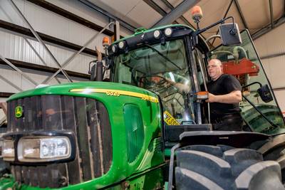 Criminele bendes aan de haal met kostbare gps-apparatuur boeren: ‘Het is bar en boos op dit moment’