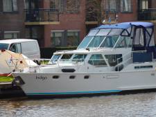 Geervliet rouwt om op boot omgekomen Monica en Anton