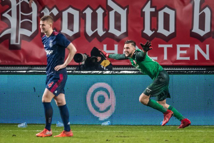 interferentie overdrijven ego FC Twente dompelt Ajax in rouw in bekerthriller | Nederlands voetbal | AD.nl