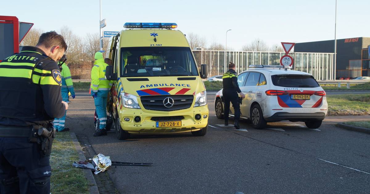 Ongeval motorcrossbaan Rilland, traumahelikopter komt ter plaatse.
