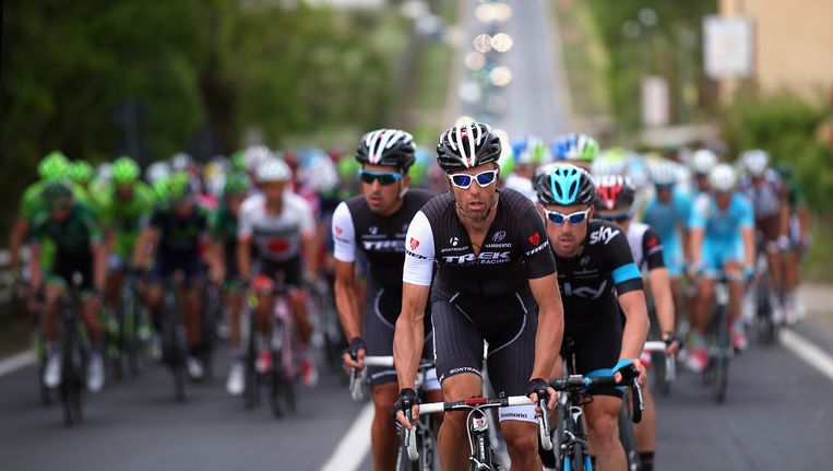 Hondo aan kop van het peloton Beeld GETTY