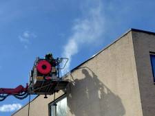 Meerdere woningen ontruimd in Bekerstraat vanwege brand in spouwmuur