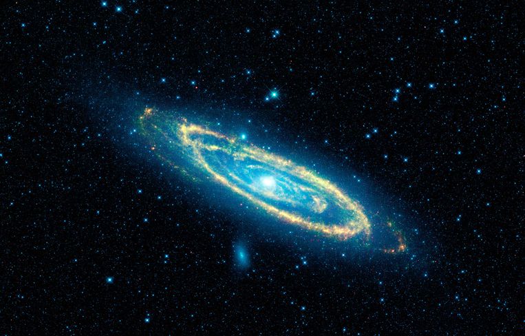 Het Andromedasterrenstelsel gefotografeerd door ruimtesonde WISE. Beeld ap