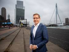 Wethouder zonder diploma's gaat pendelen tussen Rotterdam en Helmond: ‘De stekeltjes hebben plaatsgemaakt voor het pak’