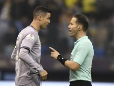 Arbiter Danny Makkelie ziet Cristiano Ronaldo met Al Nassr onderuit gaan in strijd om Saudische Supercup