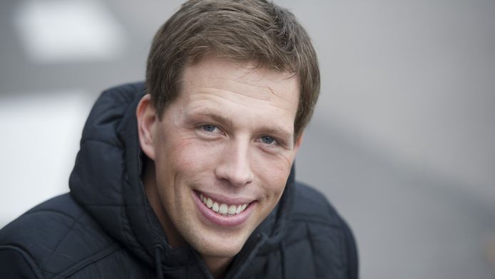De maden in het been van Freek Vonk zijn 'geboren' | Show ...