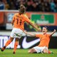 Met doelpunt in blessuretijd bezorgt uitblinker Martens Nederland broodnodige overwinning