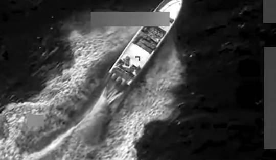 Trump dreigt opening brug tussen VS en Canada te blokkeren • Opnieuw doden bij aanval leger VS op vermeende drugsboot