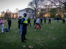 Marcouch over laat ingrijpen in overvol Sonsbeekpark: ‘We pakken excessen aan, maar zijn geen politiestaat’