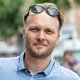 Arjen Lubach open over tinnitus en hoopt op beleid tegen te harde muziek