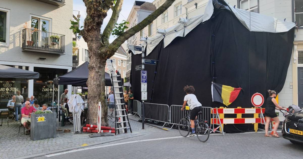 Netflix makes recordings in Veemarktstraat Breda for Christmas film |  Instagram