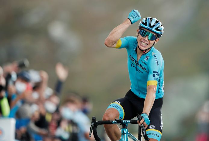 López wint etappe 17 in de Tour de France van 2020