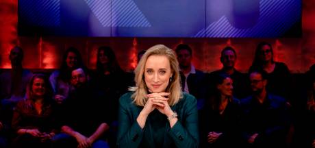 Zwangere Vriendin Tijl Beckand Uitgerekend Op 25 Februari Show Gelderlander Nl