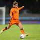 Oranjevrouwen komen na magere kwalificatiestart sterk terug met 2-0-winst op IJsland