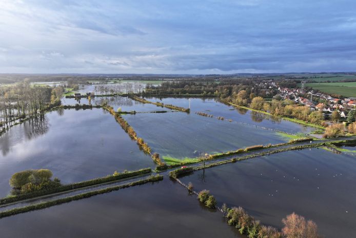 Overstromingen in La Calotterie, Pas-de-Calais.