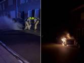 Politie start onderzoek naar autobrand zaterdagnacht: “We willen niets uitsluiten, dus ook brandstichting niet”