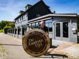 Ondernemer Titus Mulder opende 1 juni zijn nieuwe café-restaurant aan de Rijksstraatweg in Twello: ‘Roadhouse De Laatste Tijd’. Het pand deed in coronatijd dienst als testlocatie.