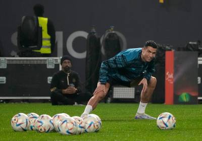 Cristiano Ronaldo speelgerechtigd voor Al-Nassr door vertrek Vincent Aboubakar, al zal hij toch nog even moeten wachten op debuut