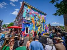 Dit kleurrijke (gratis) festival strijkt voor de tweede keer neer in hartje Enschede