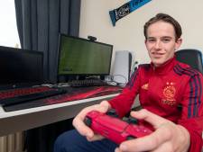 Finn Donderwinkel (17) uit Brummen is E-sporter bij Ajax: ‘Maar ik zit nog lang niet aan mijn plafond’