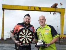 Michael van Gerwen geeft Danny Noppert advies en blikt terug op woorden over ‘engnek’ Rob Cross