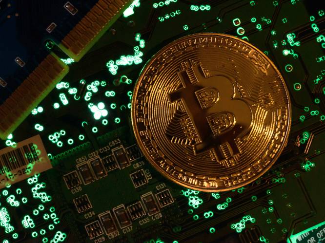 Cryptomunt bitcoin zet zijn opmars voort naar recordwaarde van meer dan 28.000 dollar per stuk