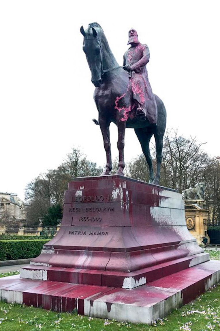 Beeld van koning Leopold II alweer besmeurd door vandalen ...