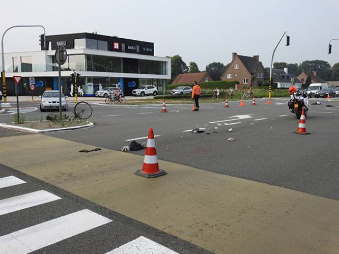 Bejaarde fietser zwaargewond bij ongeval met vluchtmisdrijf in Gent
