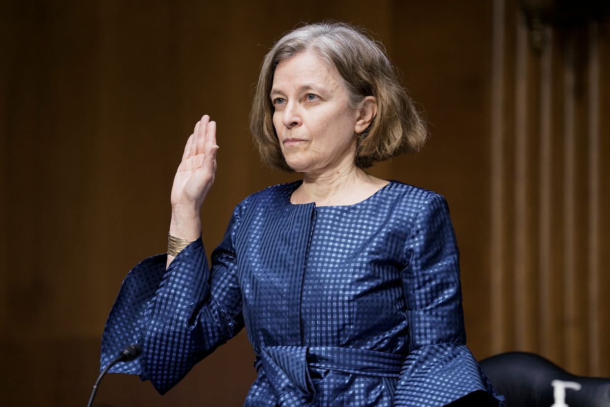 Sarah Bloom Raskin became Vice President of the Banking Regulatory Authority.  AP . image