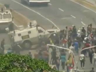Protest in Venezuela escaleert: pantserwagen rijdt in op anti-regeringsdemonstranten